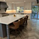 Contractor for Flooring with Hardwood
