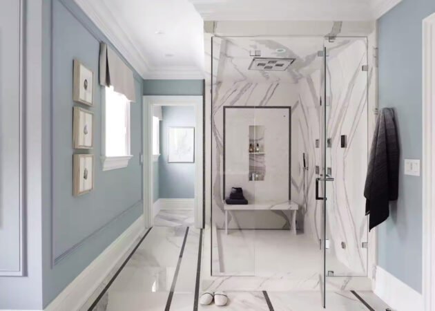 DreamLine Quartz brittanicca bathroom