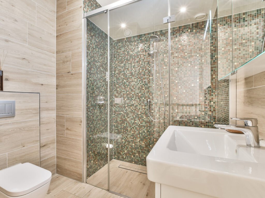 Transform Your Bathroom with a Walk-In Shower - America's Dream HomeWorks