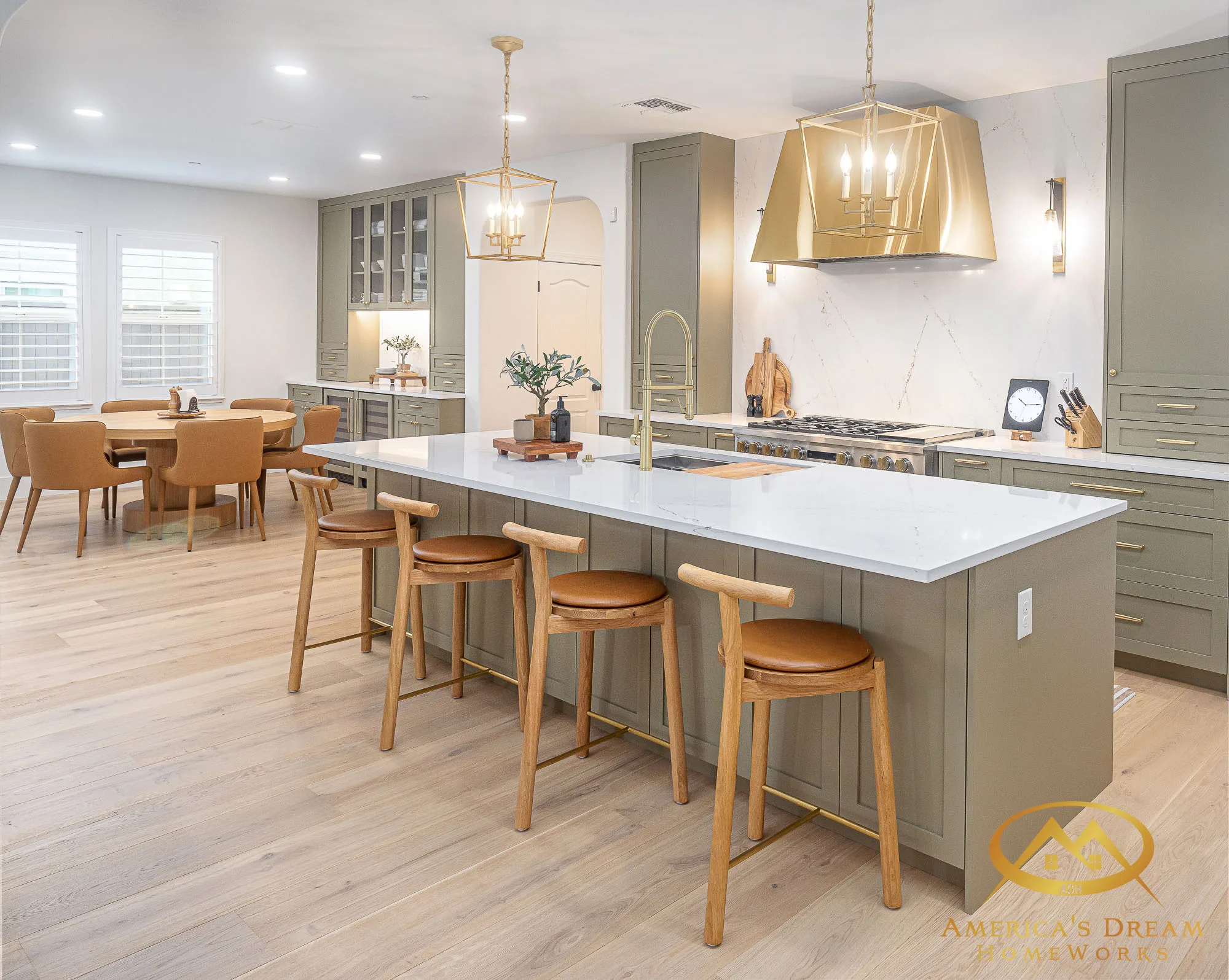 Transform Your Kitchen with the Best Kitchen Remodeling Contractors Near Me