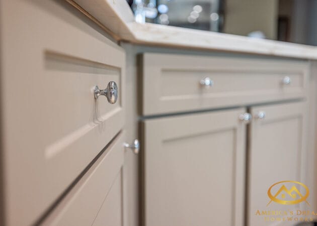 Reface kitchen cabinets