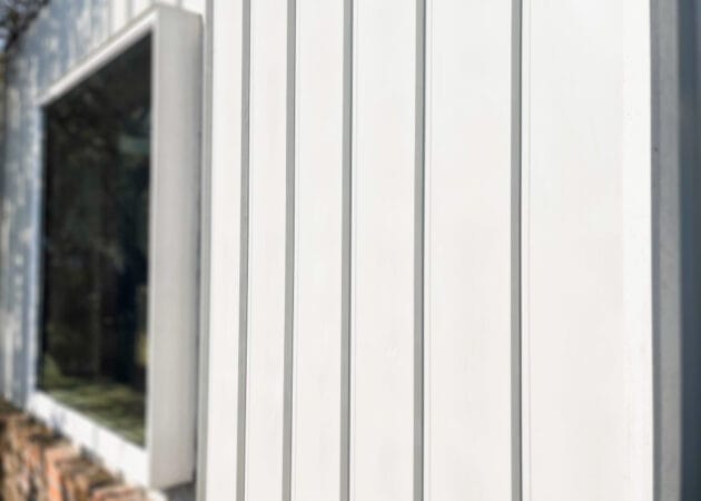 9 Pros and Cons of Hardie Board Siding Every Homeowner Needs to Know—Before You Install