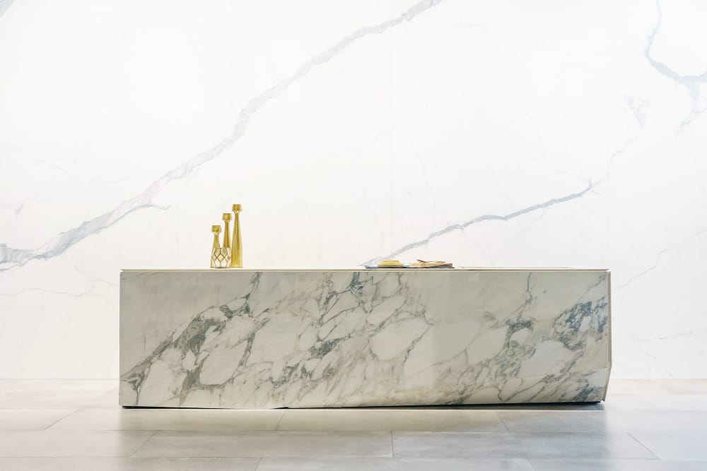 Pros and Cons of Marble Countertops: A Data-Driven Look at Style, Maintenance, and Value