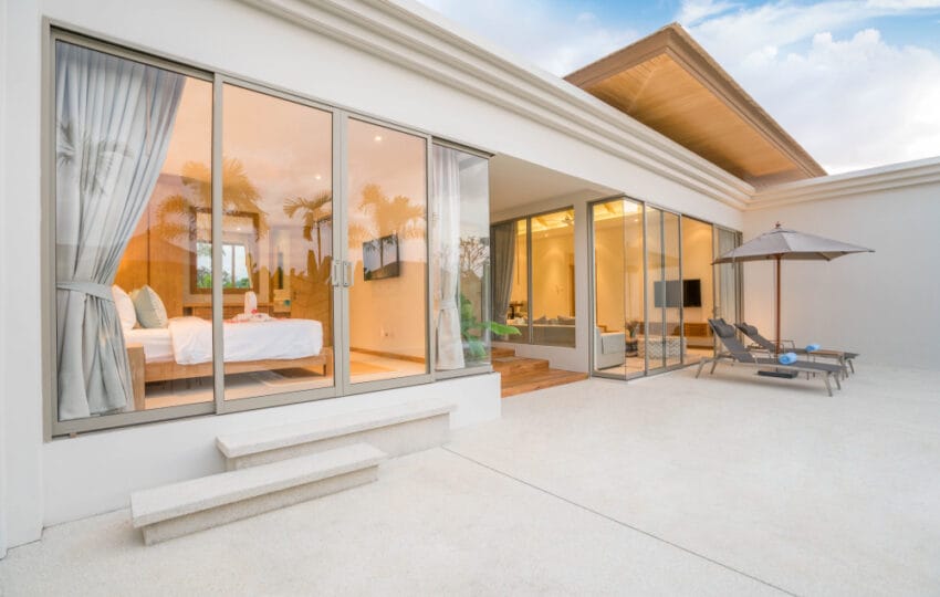 Sliding Patio Doors Replacement in Sacramento: A Stylish Comparison for Smart Homeowners