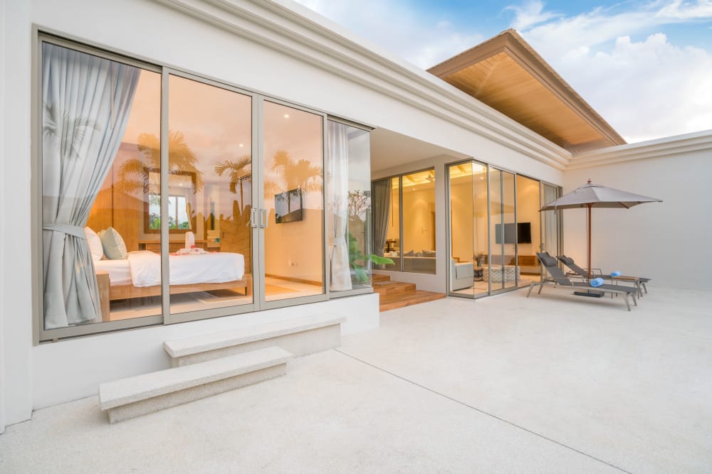 Sliding Patio Doors Replacement in Sacramento: A Stylish Comparison for Smart Homeowners