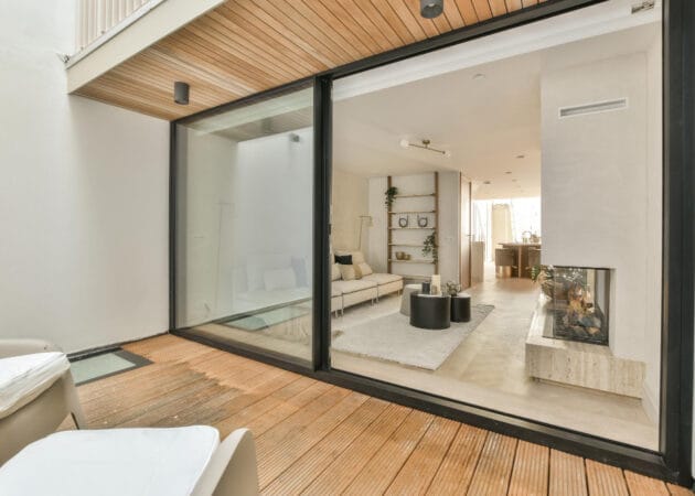 Sliding Patio Doors Replacement in Sacramento: A Stylish Comparison for Smart Homeowners
