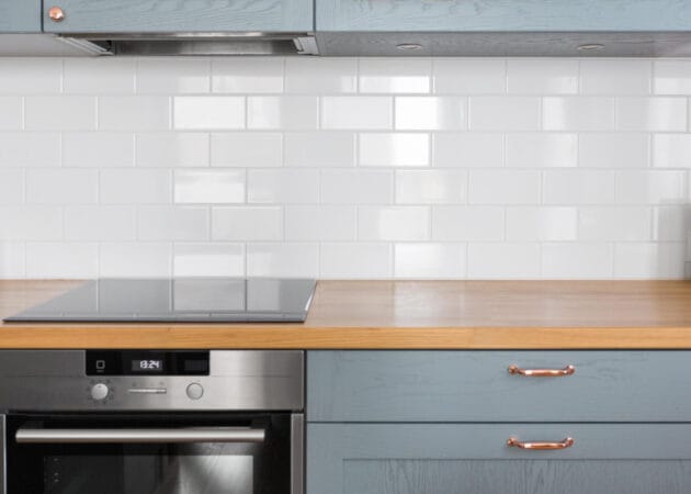 Kitchen Backsplash Installation Near Me: What to Know Before You Book