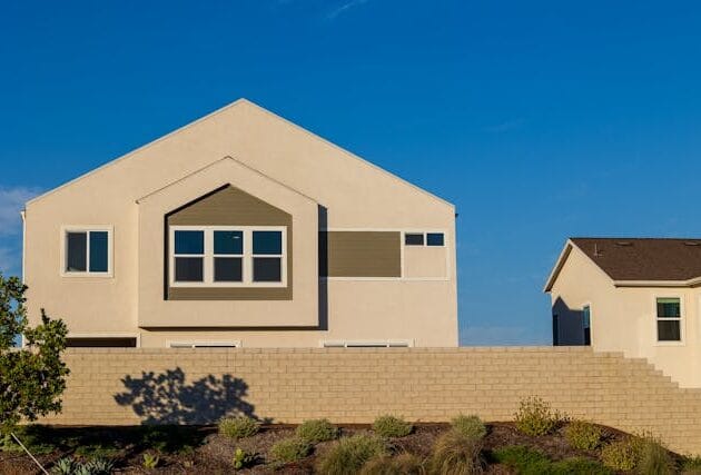 Cost of Stucco vs Siding