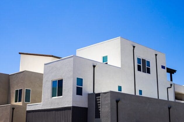 Cost of Stucco vs Siding