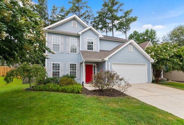 Vinyl Siding vs LP SmartSide