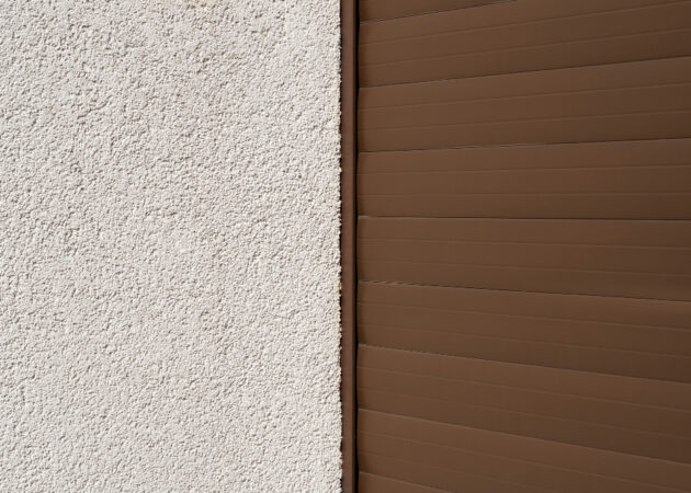 Stucco vs Wood Siding