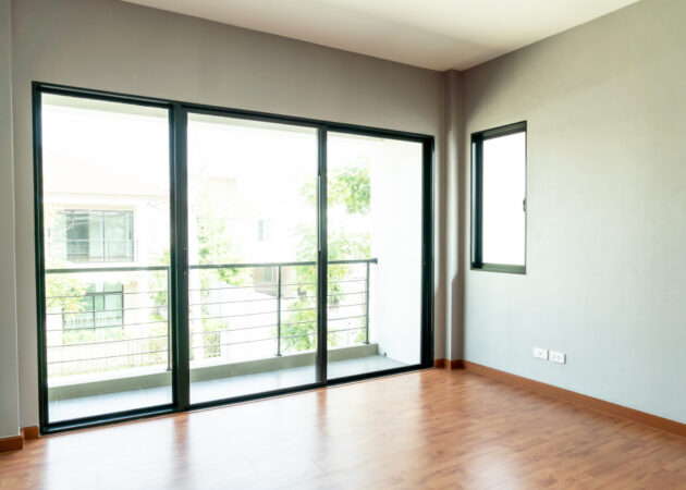 bay window trim exterior