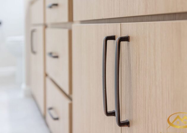 Cabinet Refinishing & Refacing Contractor ID