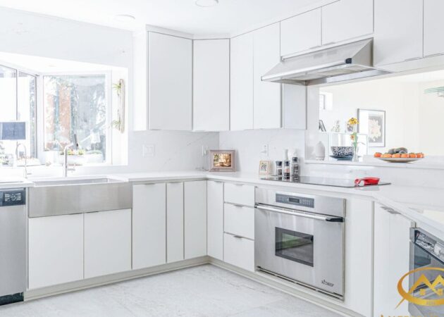 Cabinet Refinishing & Refacing Contractor ID