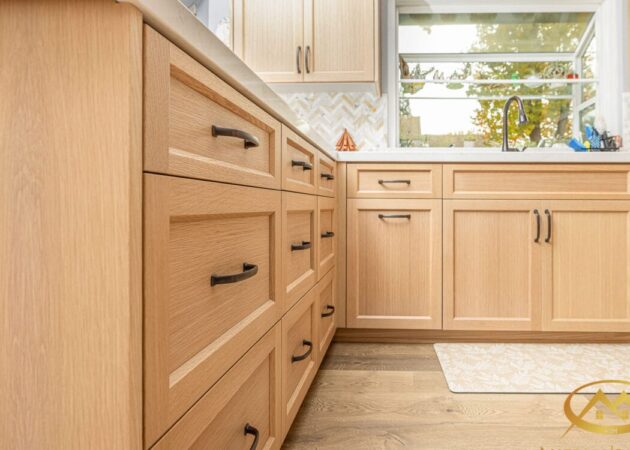 Cabinet Refinishing & Refacing Contractor ID