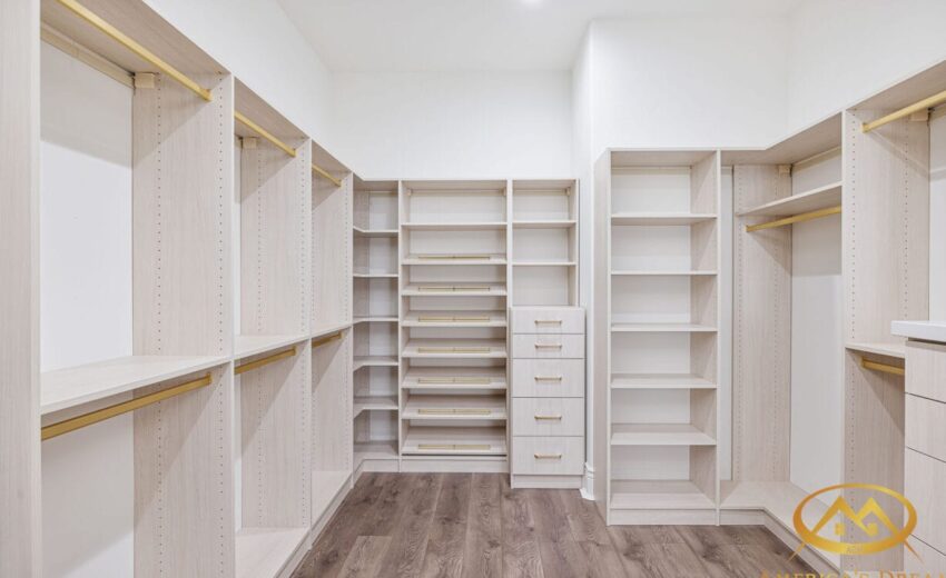 Custom Closet Design & Installation WA