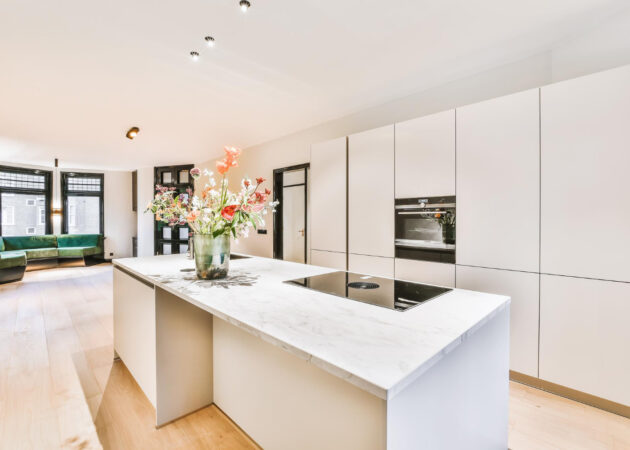 Ultra-Compact Surface Countertop Experts ID