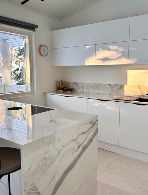 Kitchen Installation with Dekton Riekontie